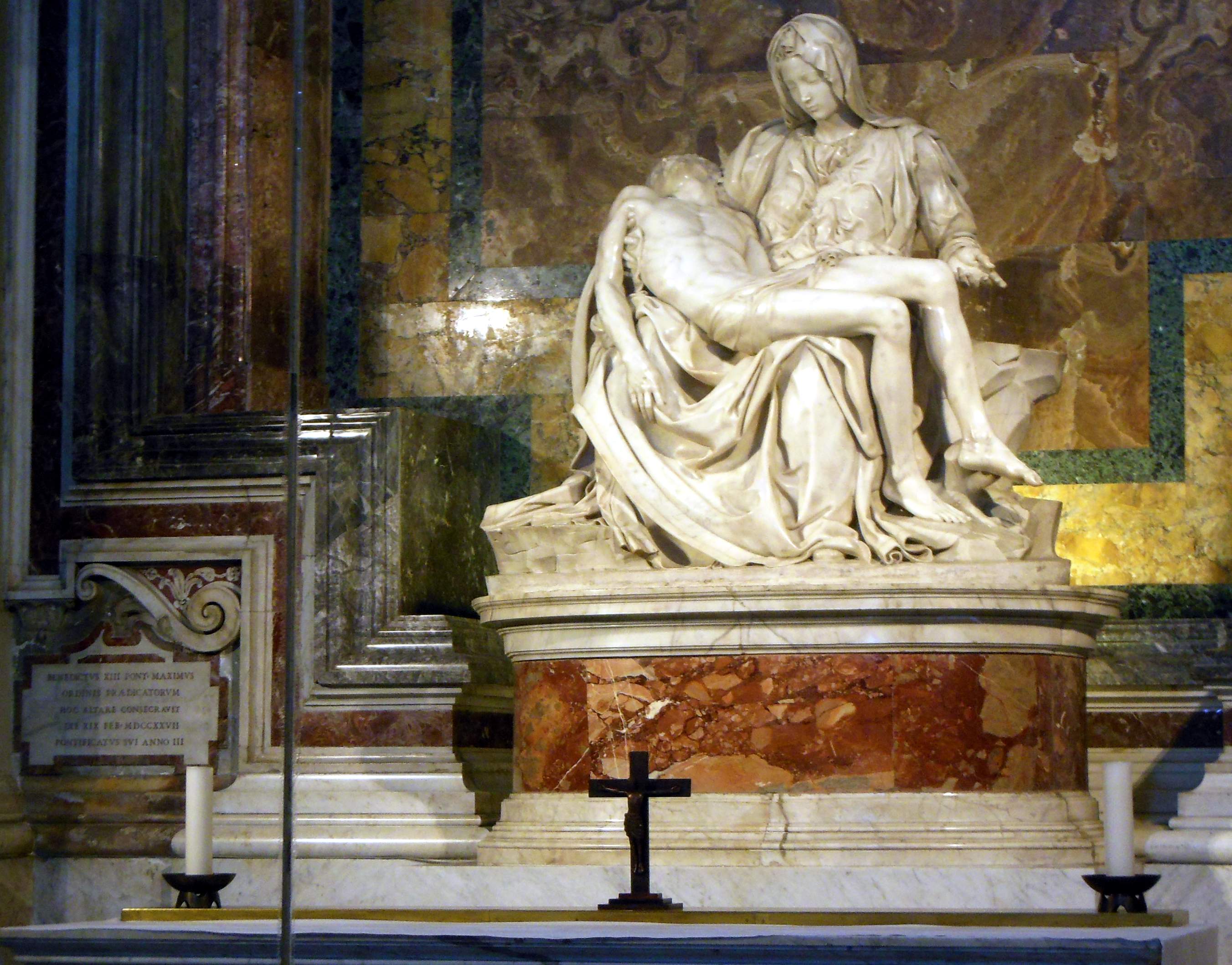 Кому-то эта скульптура кажется важнейшим шедевром в римской сокровищнице искусства. Мне уж точно.